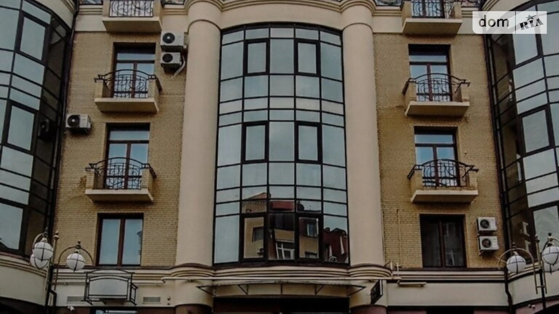 Продается 3-комнатная квартира 124 кв. м в Полтаве, ул. Конституции, 13 - фото 2
