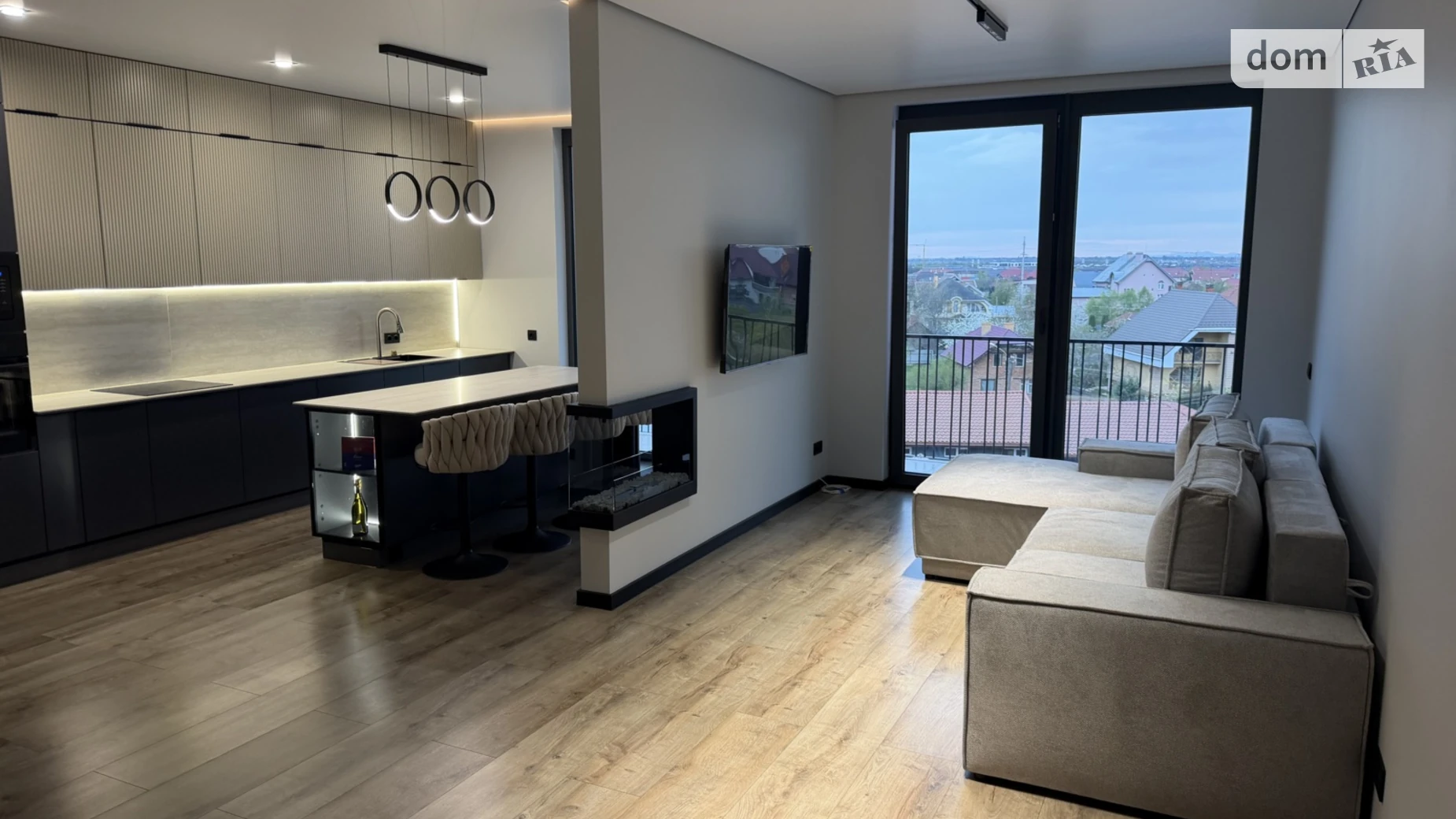 Продается 3-комнатная квартира 98.4 кв. м в Ужгороде, цена: 235000 $ - фото 2