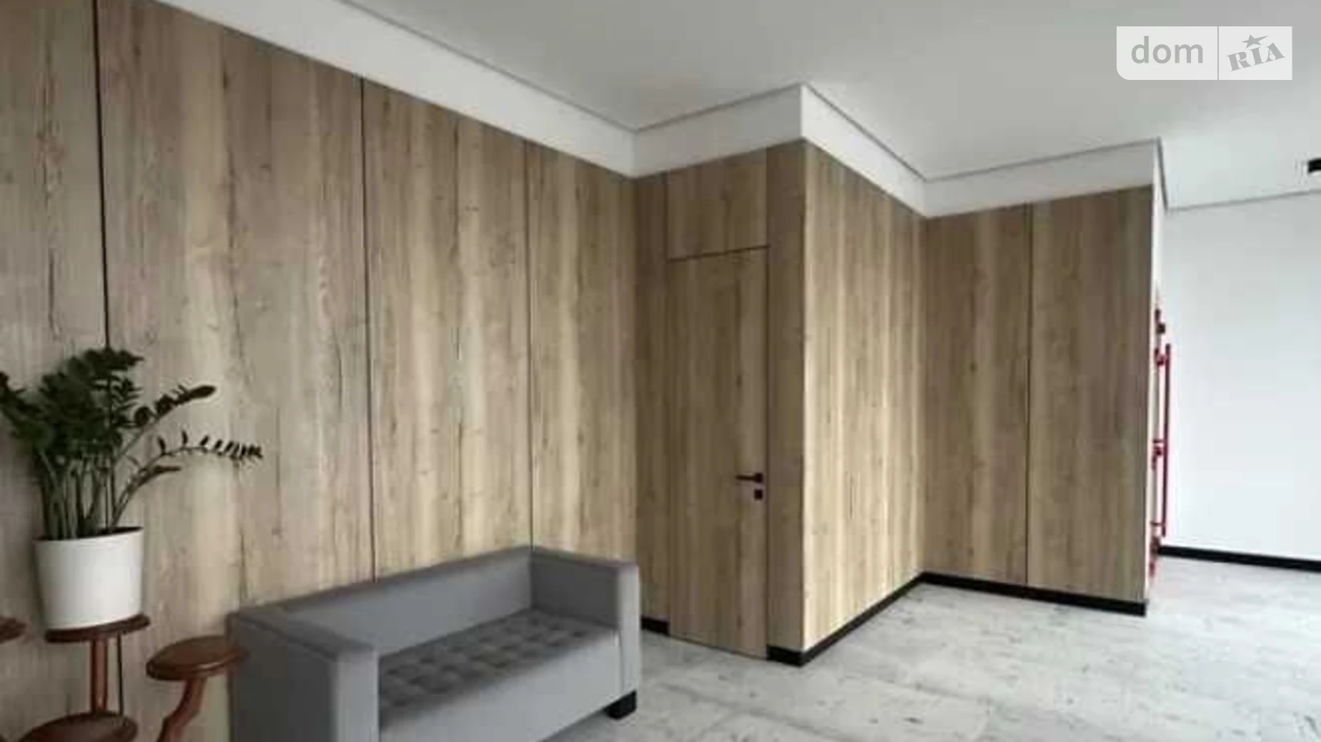 Продается 2-комнатная квартира 80 кв. м в Ровно, ул. Киевская, 108Б - фото 2