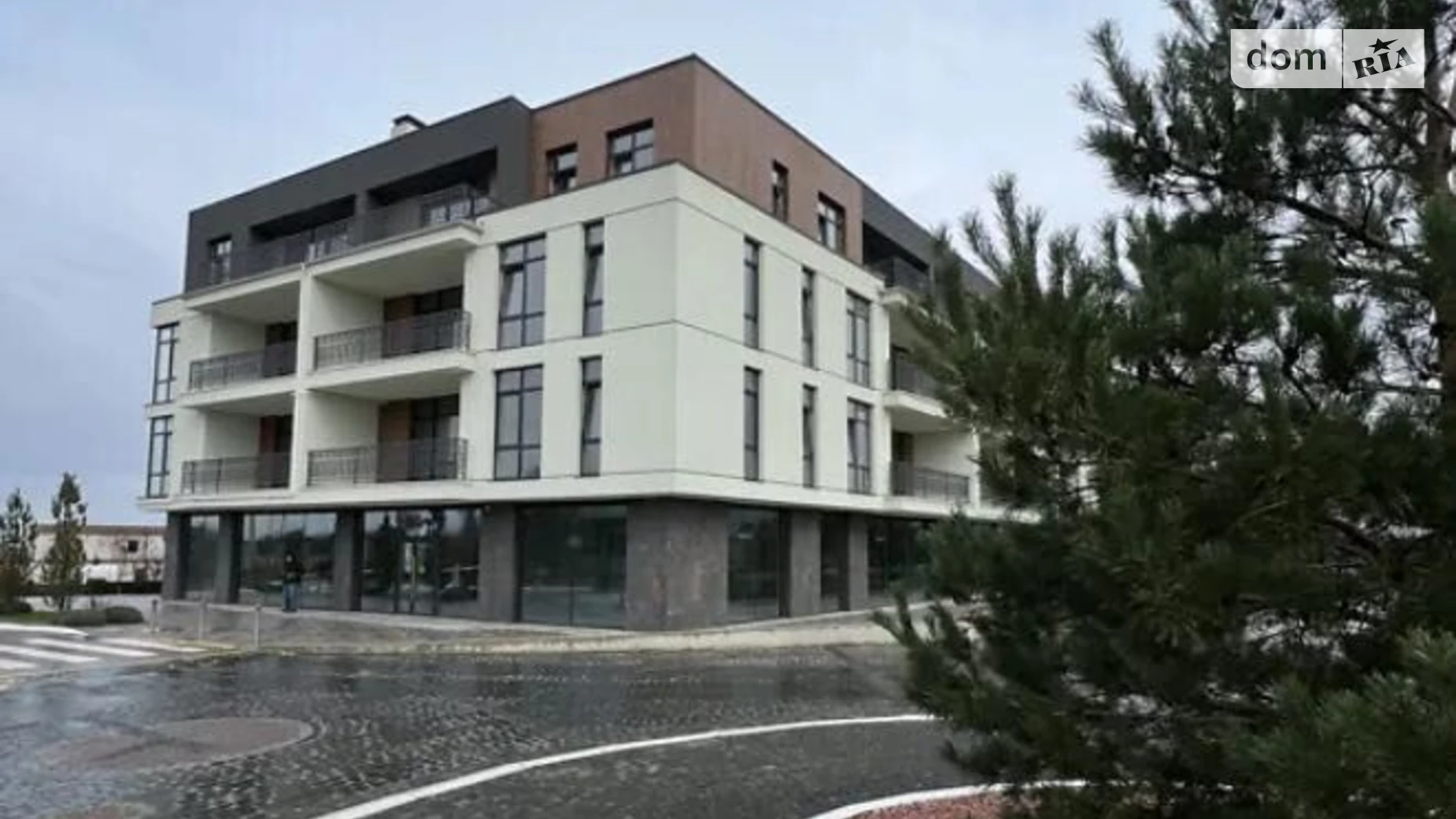 Продается 2-комнатная квартира 89 кв. м в Ровно, ул. Киевская, 108 - фото 4
