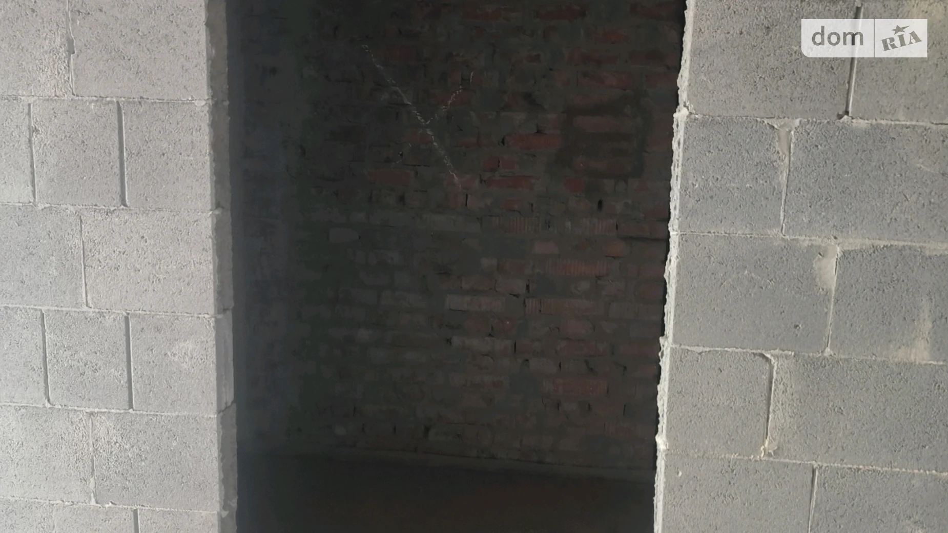 Продается 1-комнатная квартира 29 кв. м в Гостомеле, ул. Молодежная, 11/5 - фото 2