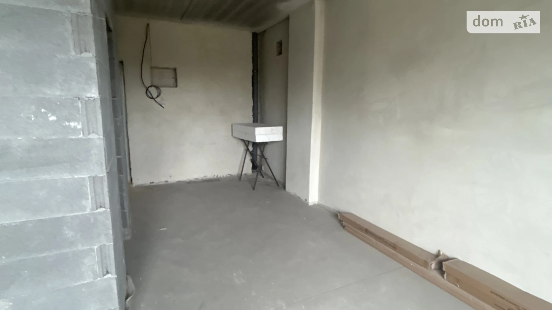 Продается 1-комнатная квартира 29.6 кв. м в Гостомеле, ул. Молодежная, 11/5 - фото 5