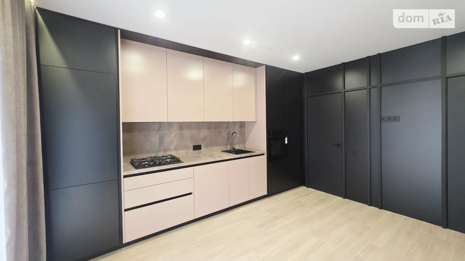 Продается 1-комнатная квартира 47.5 кв. м в Бармаках, ул. Единства, 8 - фото 2