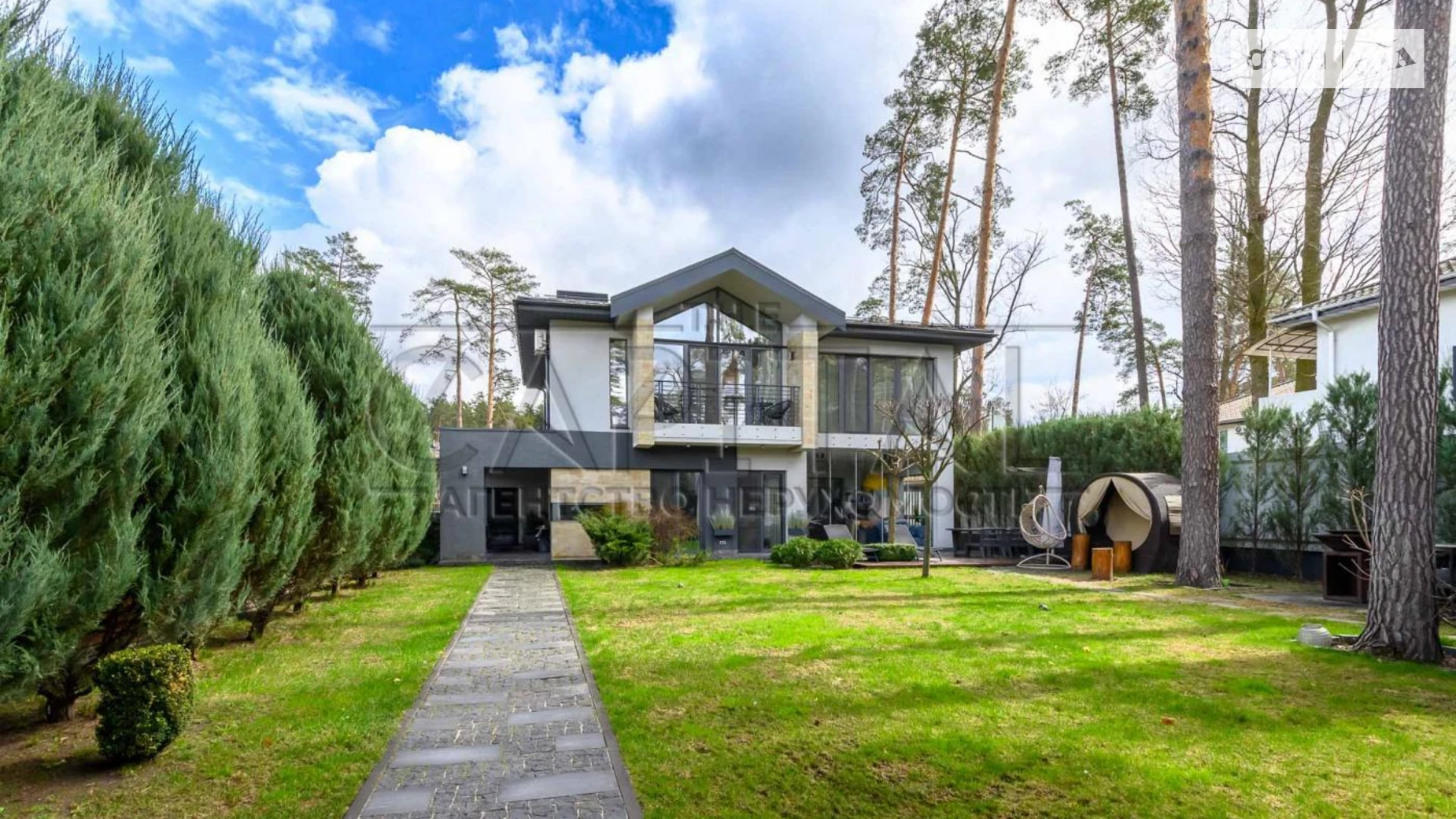 Продается дом на 2 этажа 183 кв. м с камином, цена: 425000 $ - фото 3