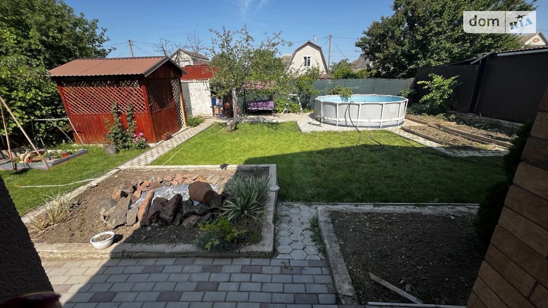 Продается дом на 2 этажа 110 кв. м с гаражом, цена: 28000 $ - фото 2