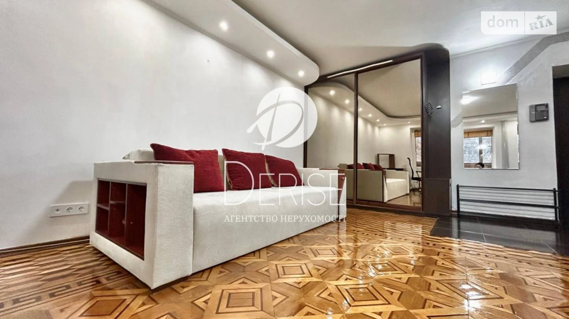 Продается 1-комнатная квартира 40.7 кв. м в Киеве, ул. Предславинская, 51 - фото 2