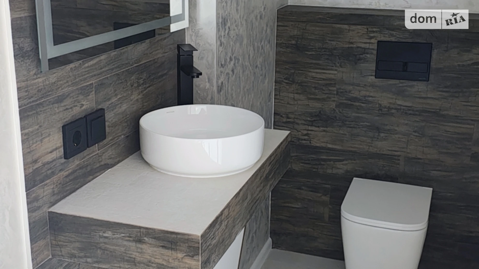 Продается дом на 2 этажа 100 кв. м с баней/сауной, цена: 135000 $ - фото 2