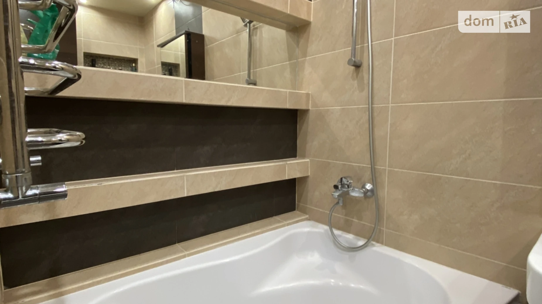 Продается 1-комнатная квартира 44 кв. м в Буче, ул. Бориса Гмыри, 8А - фото 4