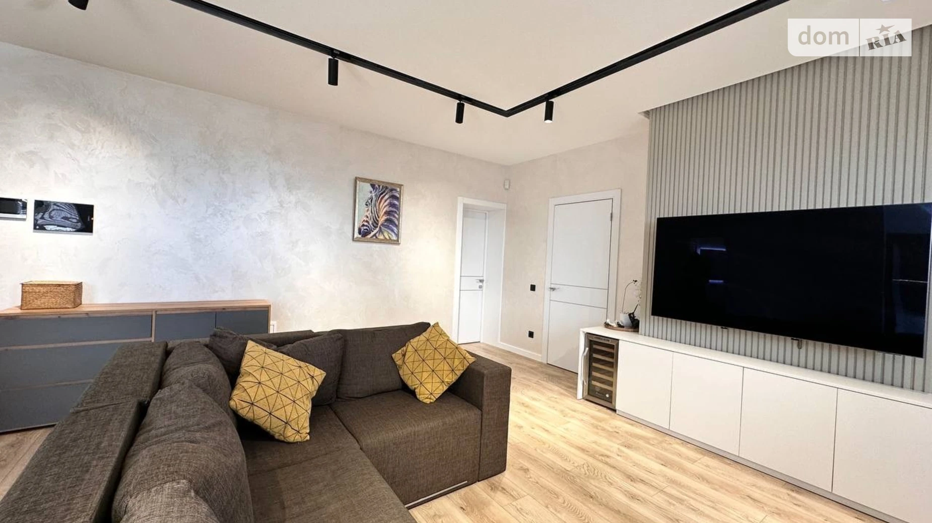 Продается 2-комнатная квартира 71 кв. м в Ровно, ул. Назара Небожинского(Павлюченко), 32А - фото 5