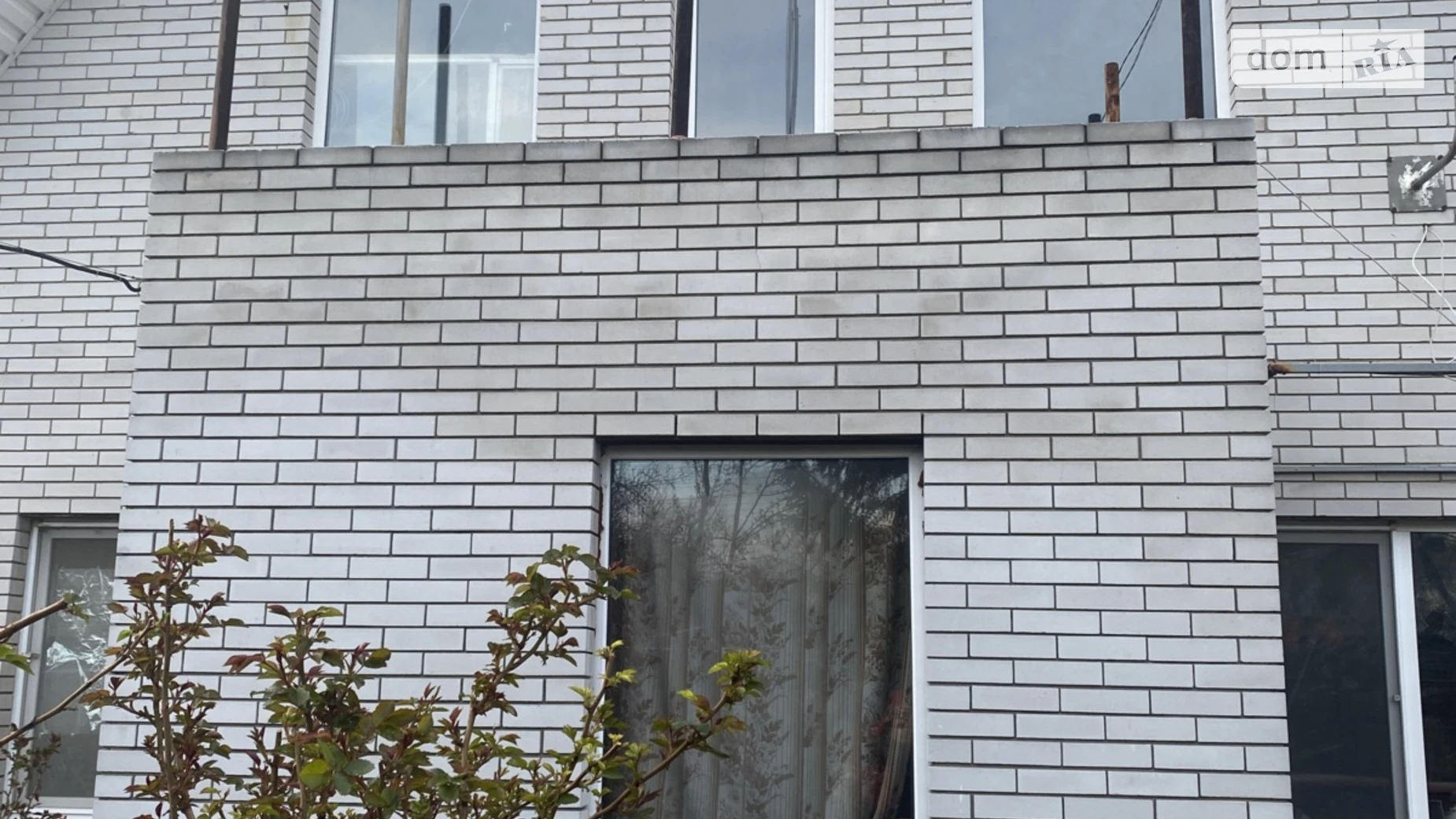 Продается одноэтажный дом 160 кв. м с мансардой, цена: 95000 $ - фото 2