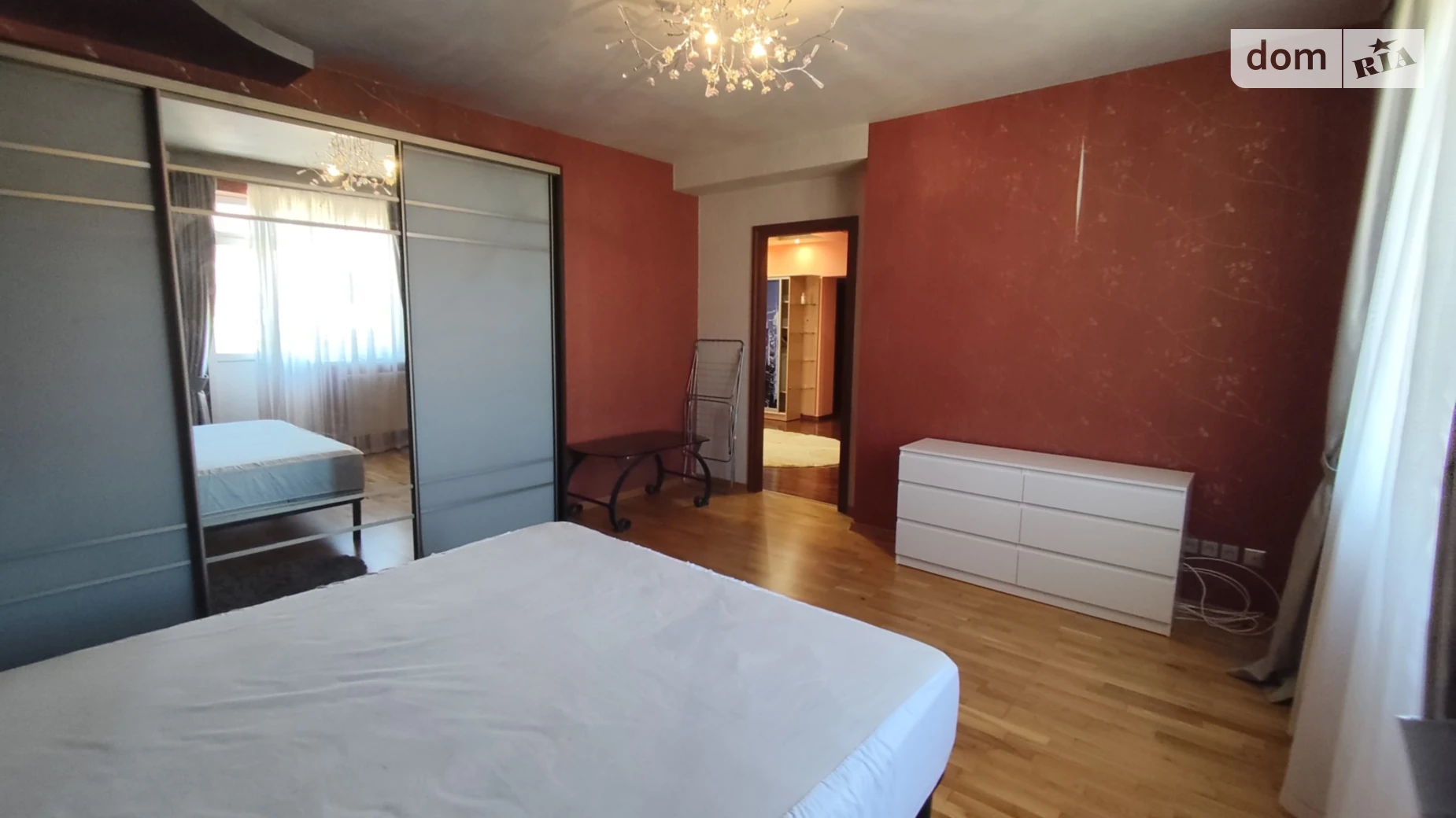 Здається в оренду 3-кімнатна квартира 100 кв. м у Ужгороді, вул. Климпуша - фото 4
