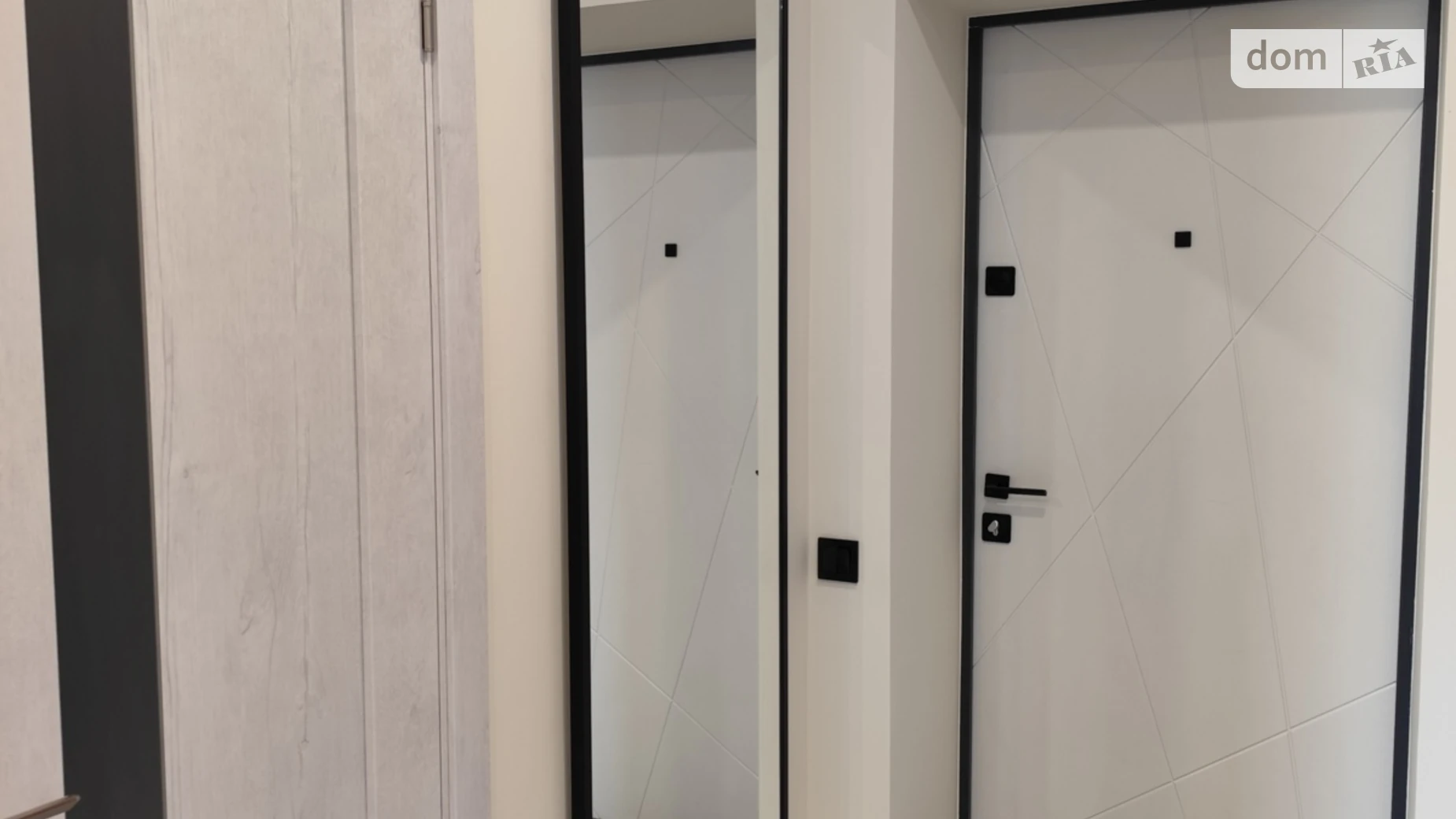 1-комнатная квартира 54.1 кв. м в Луцке, цена: 385 € - фото 5