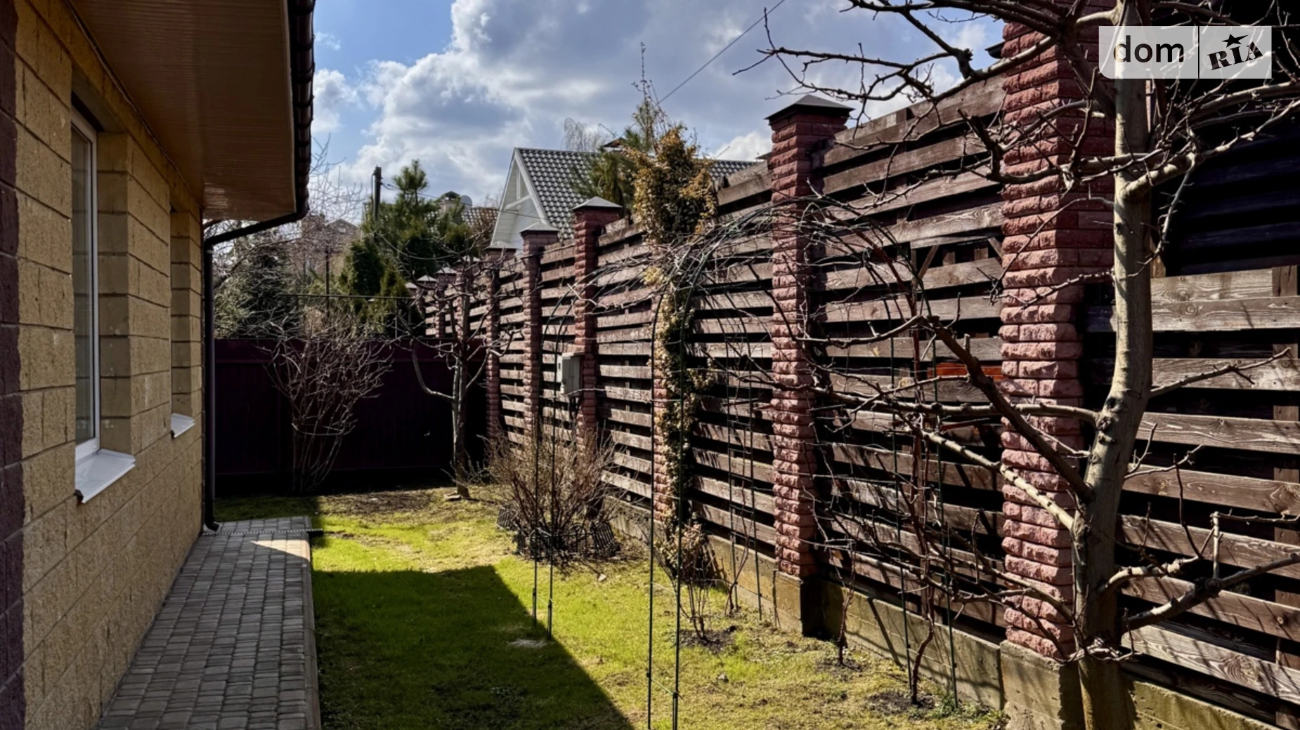 Продается одноэтажный дом 100 кв. м с балконом, цена: 179000 $ - фото 5