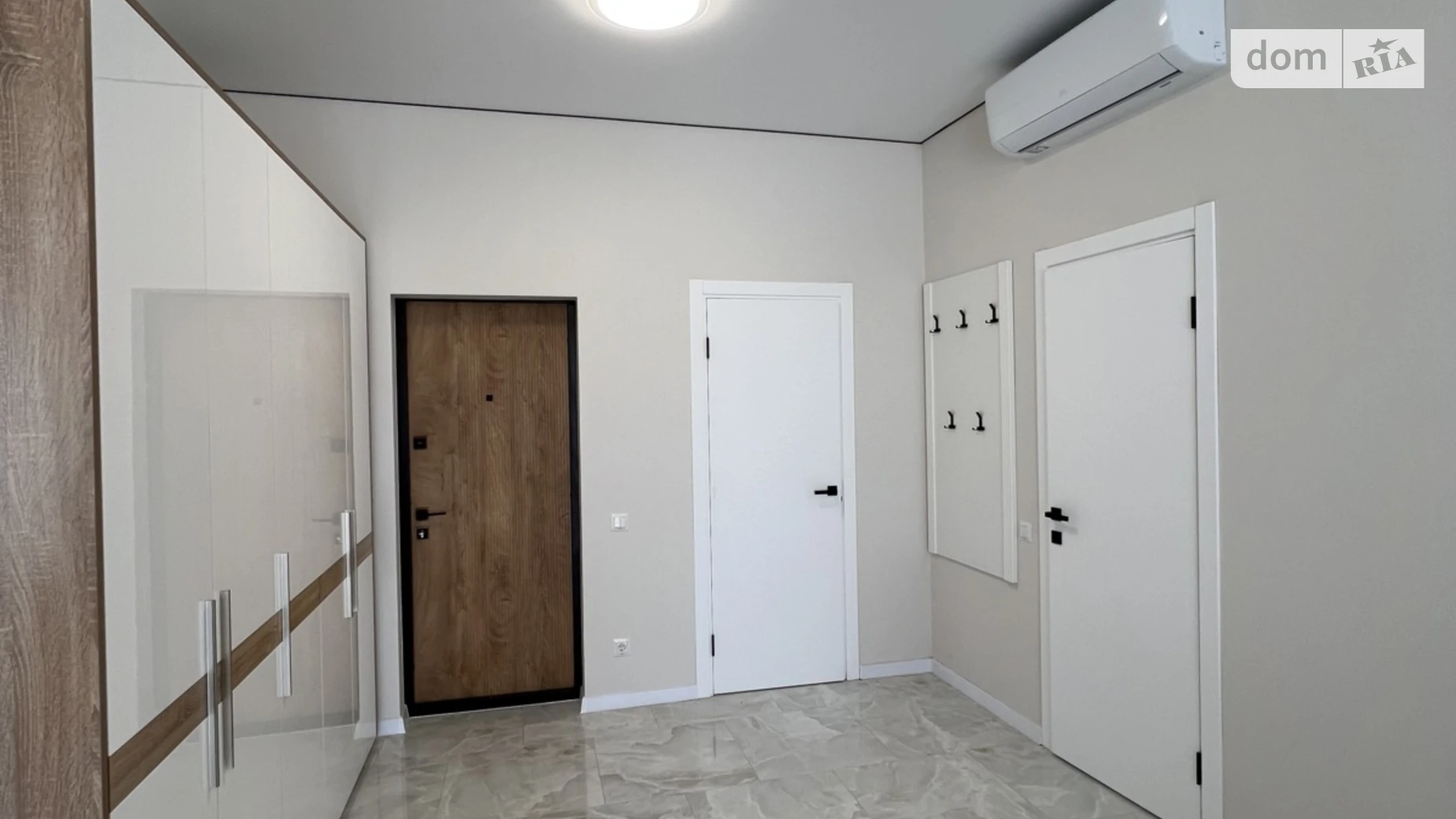 Продается 1-комнатная квартира 47 кв. м в Ужгороде, ул. Грушевского - фото 5