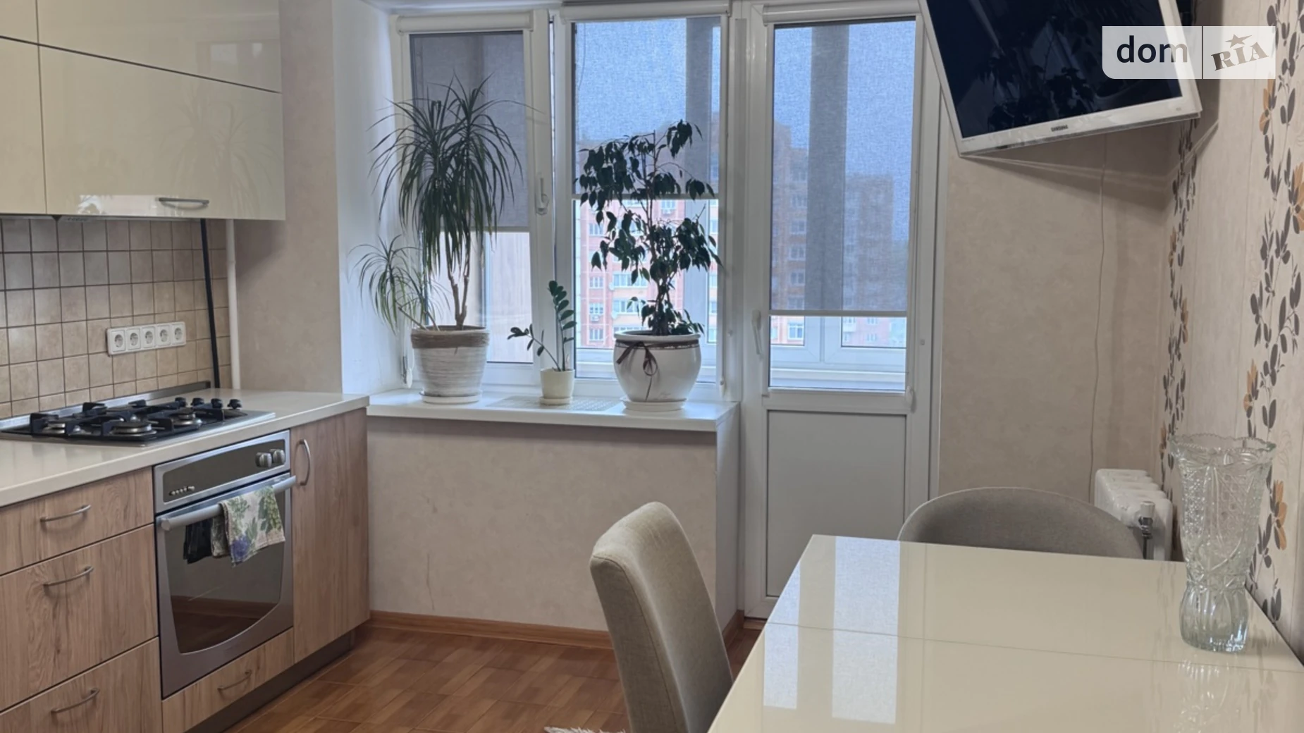 Продается 1-комнатная квартира 49.6 кв. м в Борисполе, ул. Виктора Йовы, 3 - фото 2