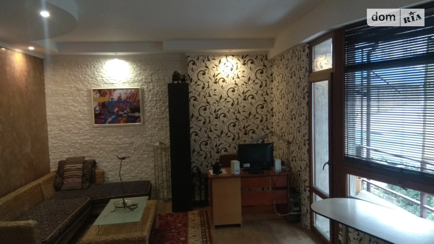 Продается дом на 2 этажа 178.7 кв. м с мансардой, цена: 70000 $ - фото 4