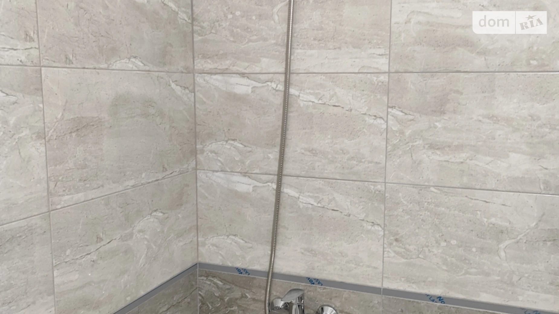 Продается 1-комнатная квартира 39.7 кв. м в Чернигове, ул. Независимости, 17 - фото 2