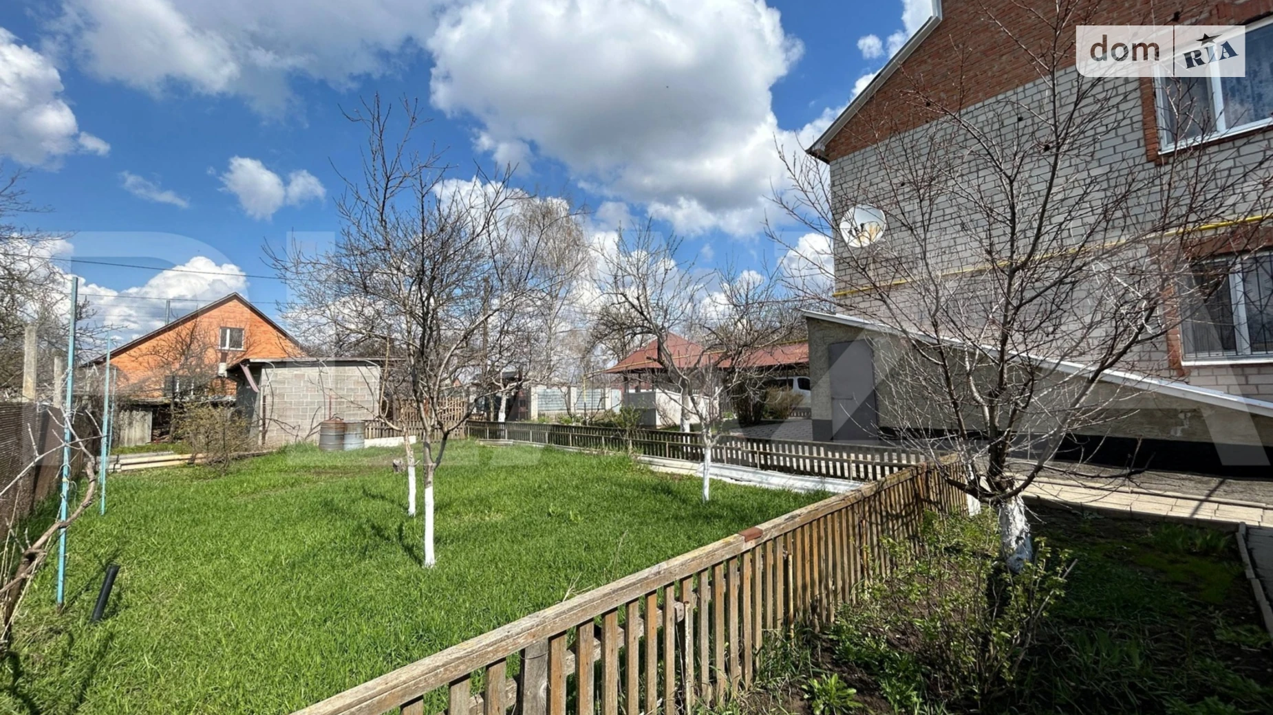 Продается дом на 2 этажа 169 кв. м с гаражом, цена: 130000 $ - фото 5