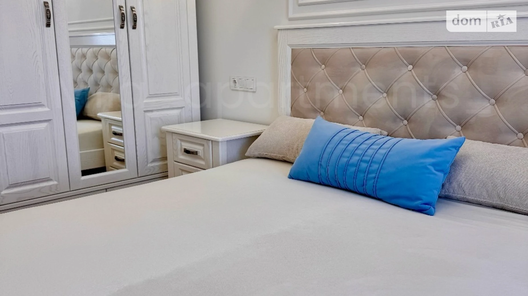 Продается 3-комнатная квартира 73.3 кв. м в Одессе, цена: 215000 $ - фото 2