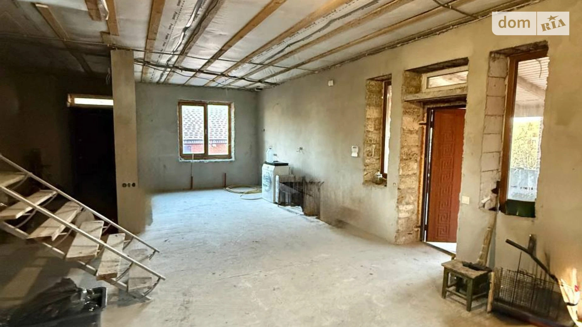 Продается дом на 2 этажа 177 кв. м с бассейном, цена: 55000 $ - фото 3