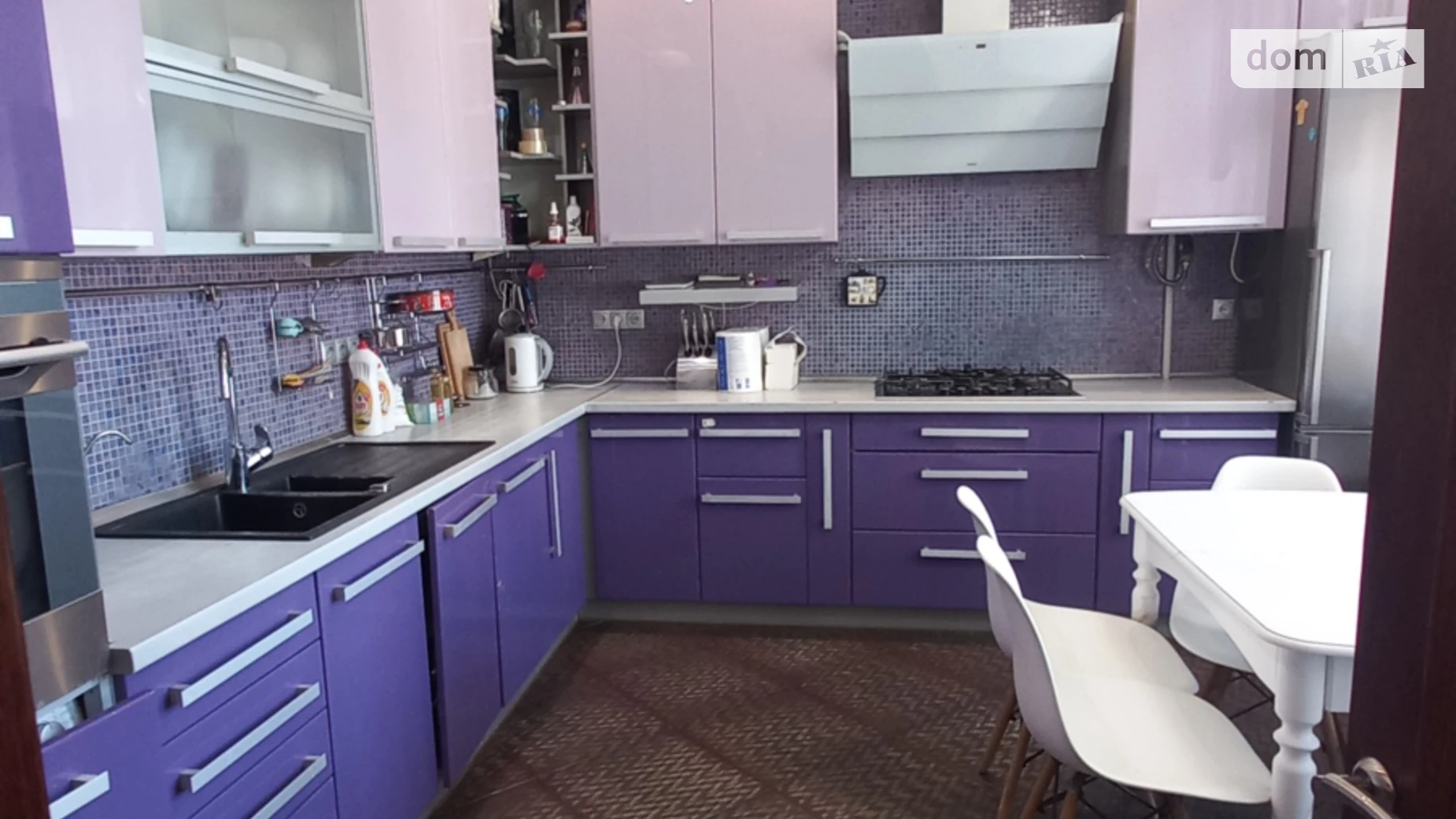 Продается 5-комнатная квартира 167 кв. м в Львове, ул. Рогатинцев Братьев, 32 - фото 3