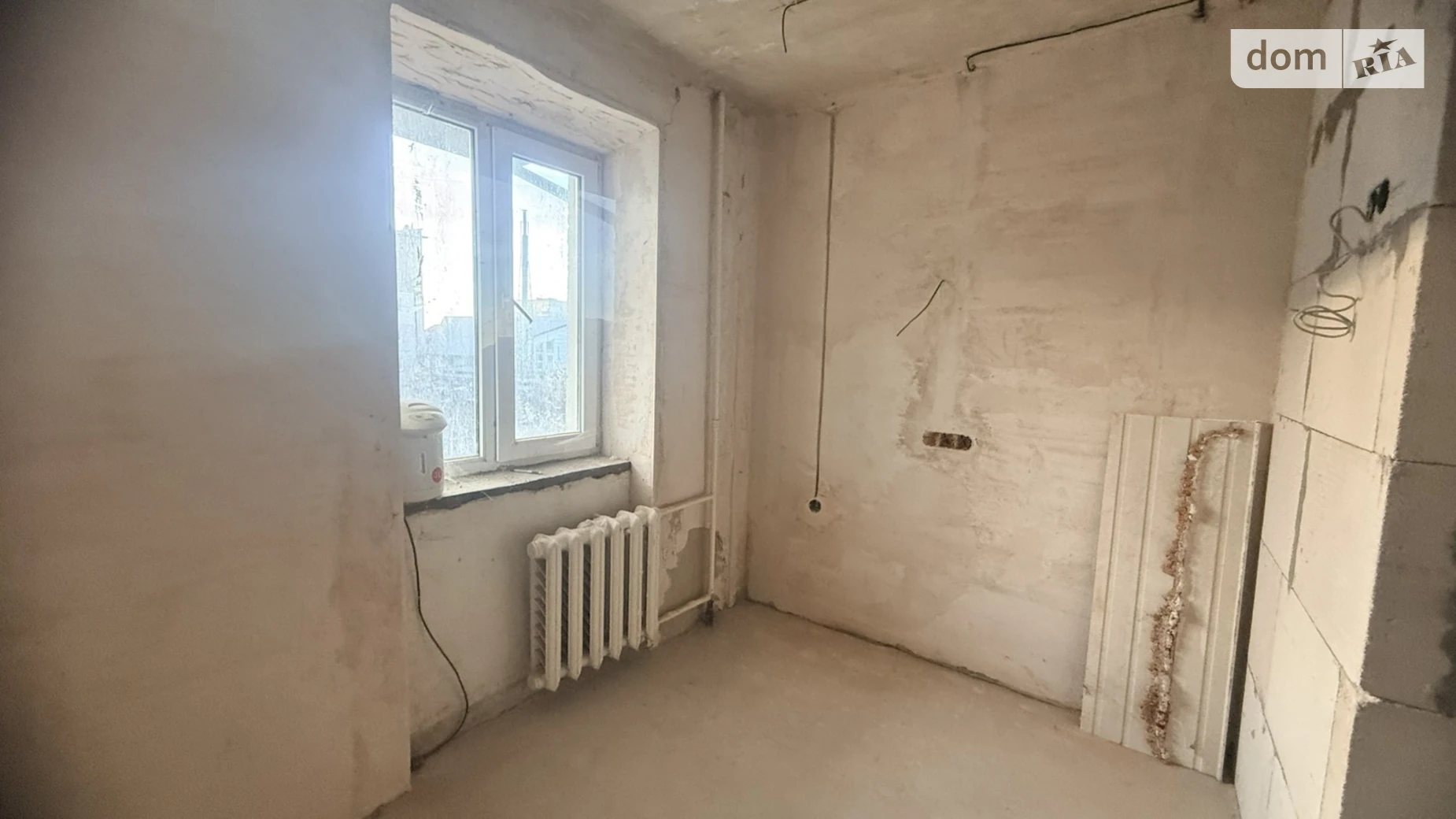 Продается 1-комнатная квартира 22.7 кв. м в Черноморске, цена: 20000 $ - фото 2