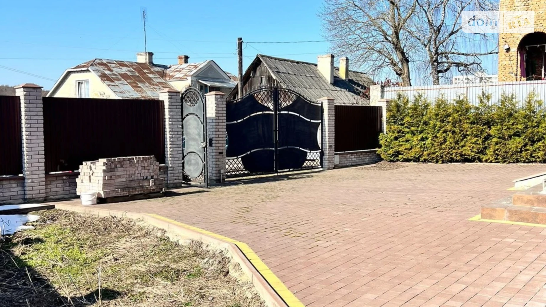 Продается дом на 2 этажа 190 кв. м с бассейном, цена: 170000 $ - фото 5