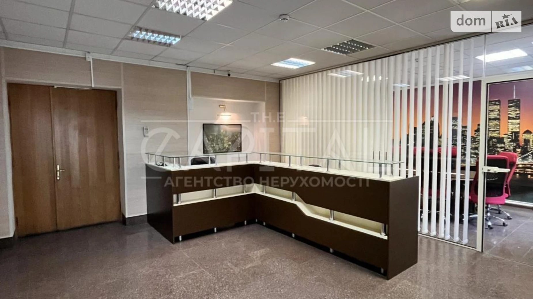 Сдается в аренду офис 219 кв. м в бизнес-центре, цена: 1500 $ - фото 4