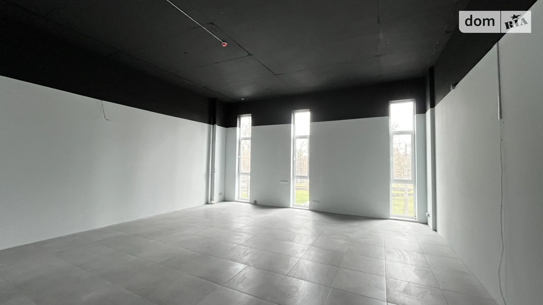 Сдается в аренду помещения свободного назначения 53 кв. м в 4-этажном здании, цена: 15000 грн - фото 2