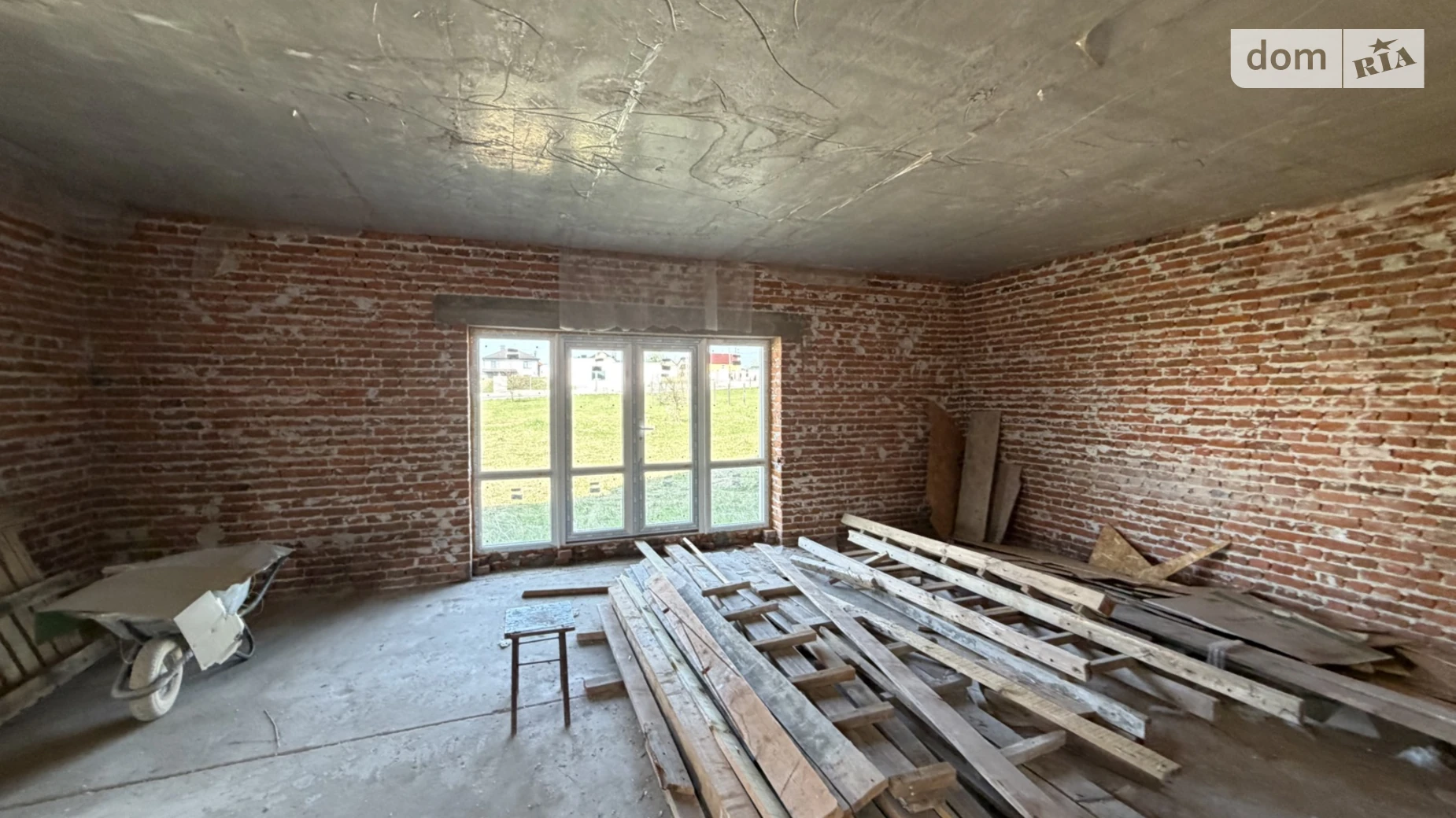 Продается дом на 2 этажа 286 кв. м с бассейном, цена: 260000 $ - фото 4