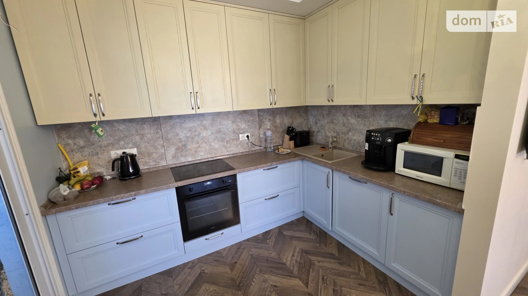 Продается 5-комнатная квартира 131.8 кв. м в Крыжановка, ул. Академика Сахарова - фото 2