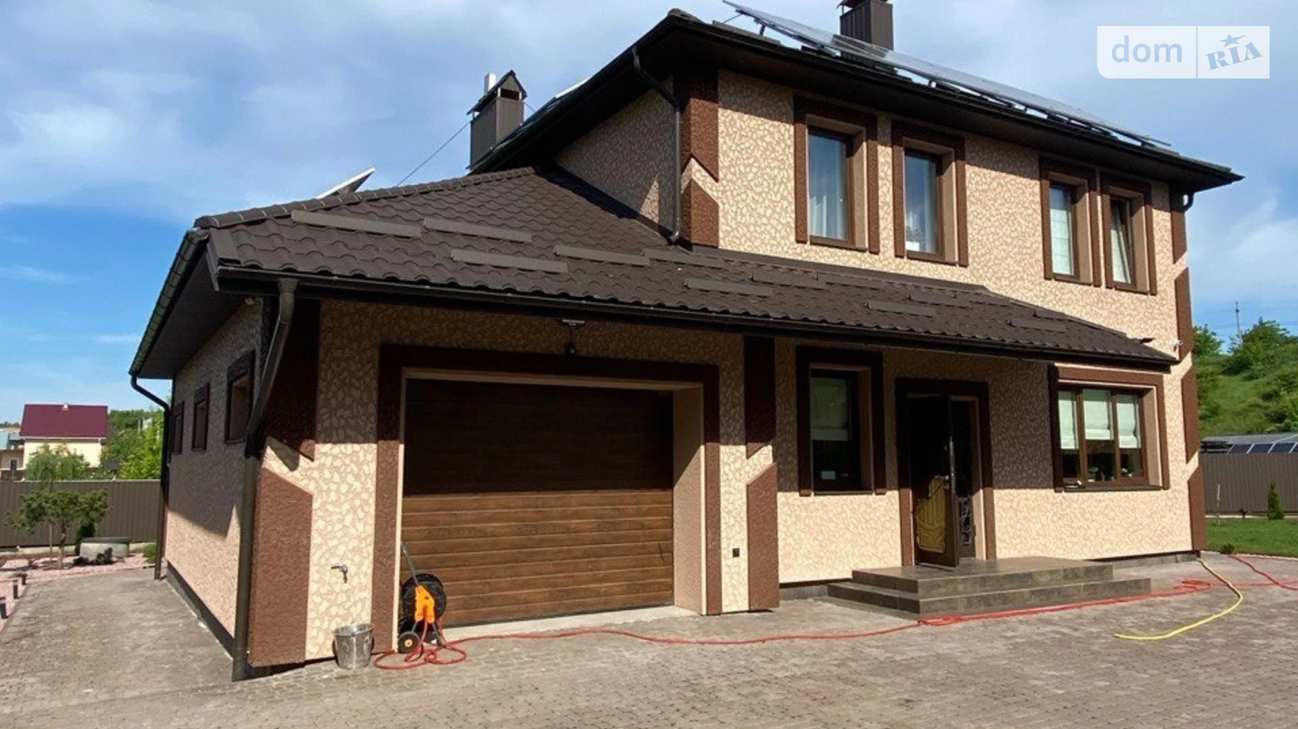 Продается дом на 2 этажа 190 кв. м с беседкой, цена: 295000 $ - фото 2