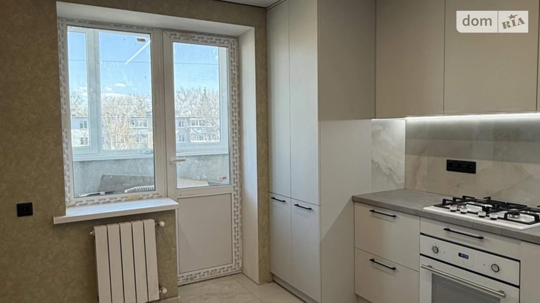 Продается 1-комнатная квартира 38.2 кв. м в Полтаве, ул. Великотырновская, 4А - фото 4