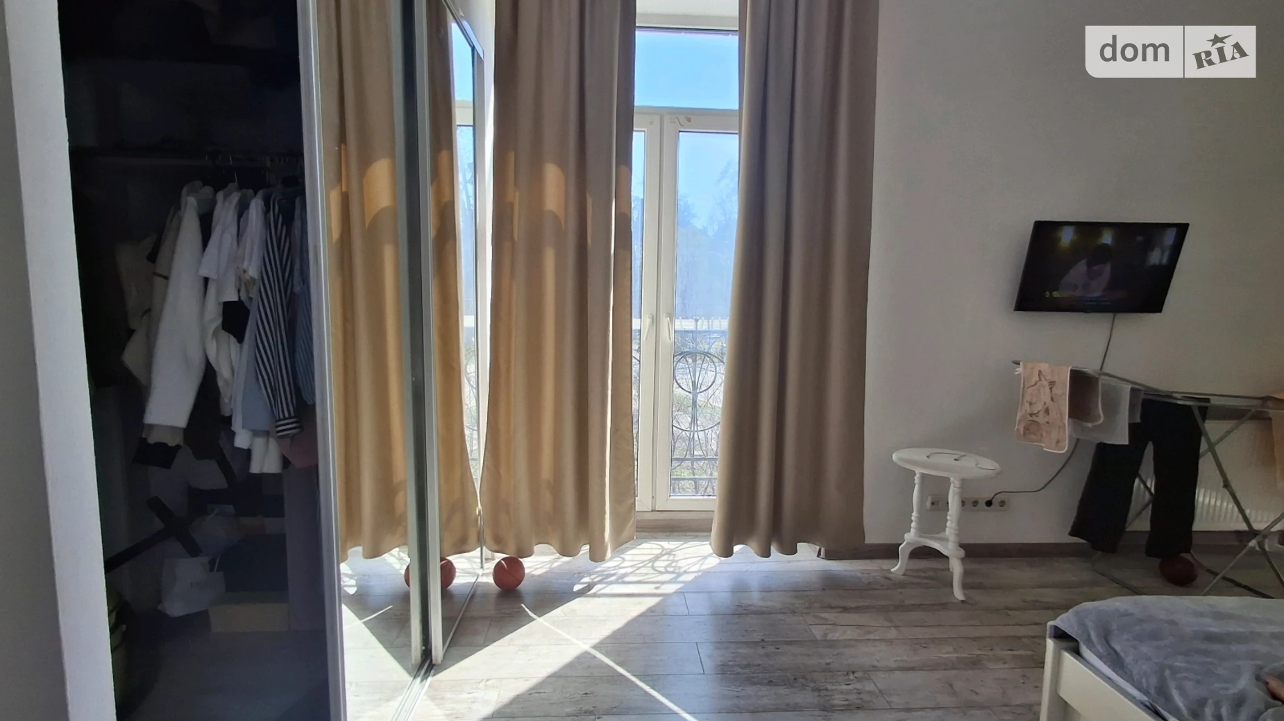 Продается 2-комнатная квартира 50 кв. м в Буче, ул. Защитников Украины, 124 - фото 4