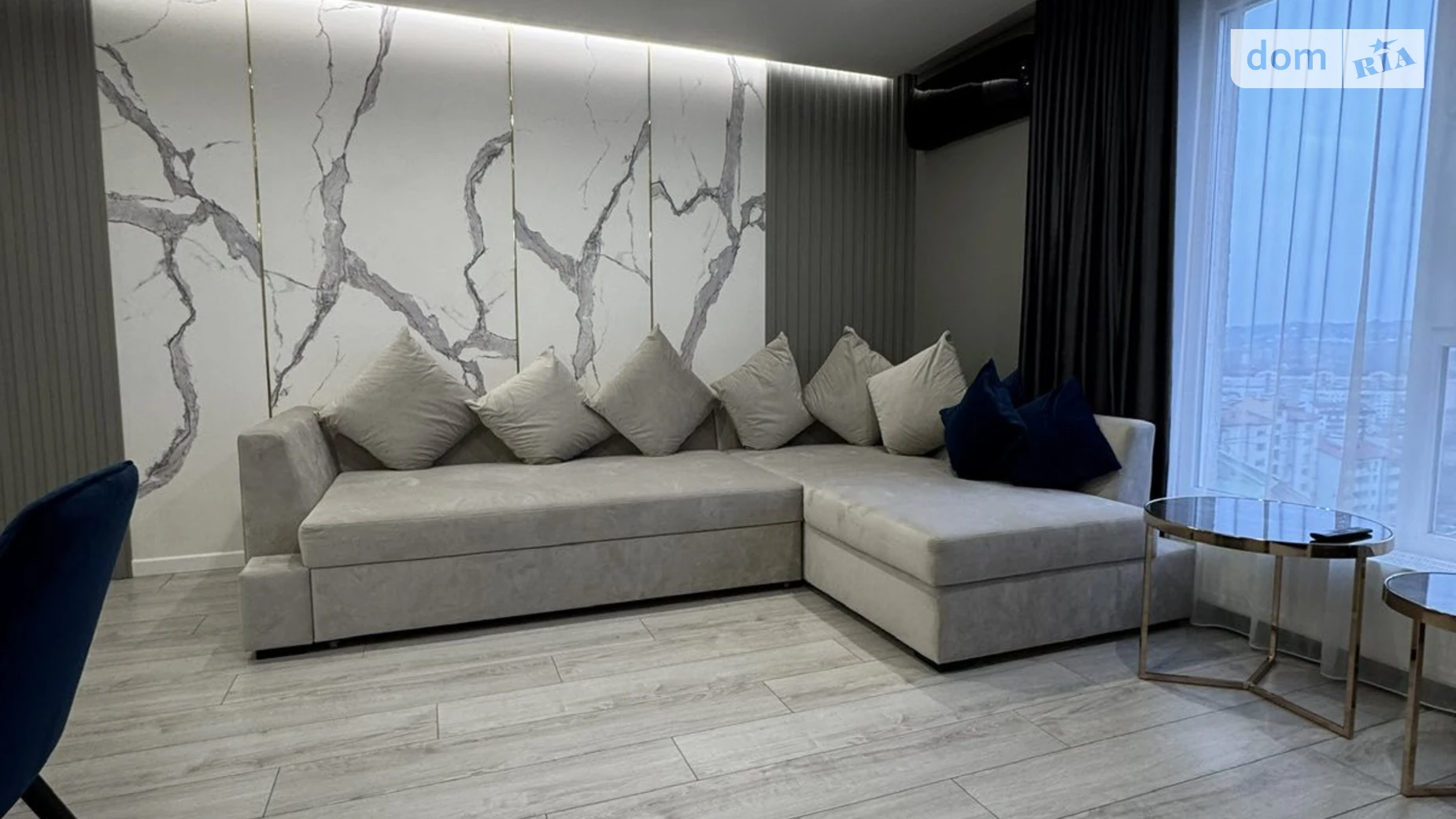 Продается 2-комнатная квартира 75.7 кв. м в Черновцах, ул. Щербанюк Александра Героя Украины, 79 корпус 1 - фото 5