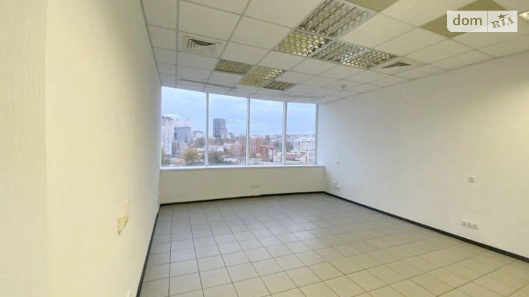 Продается офис 387 кв. м в бизнес-центре, цена: 455000 $ - фото 2