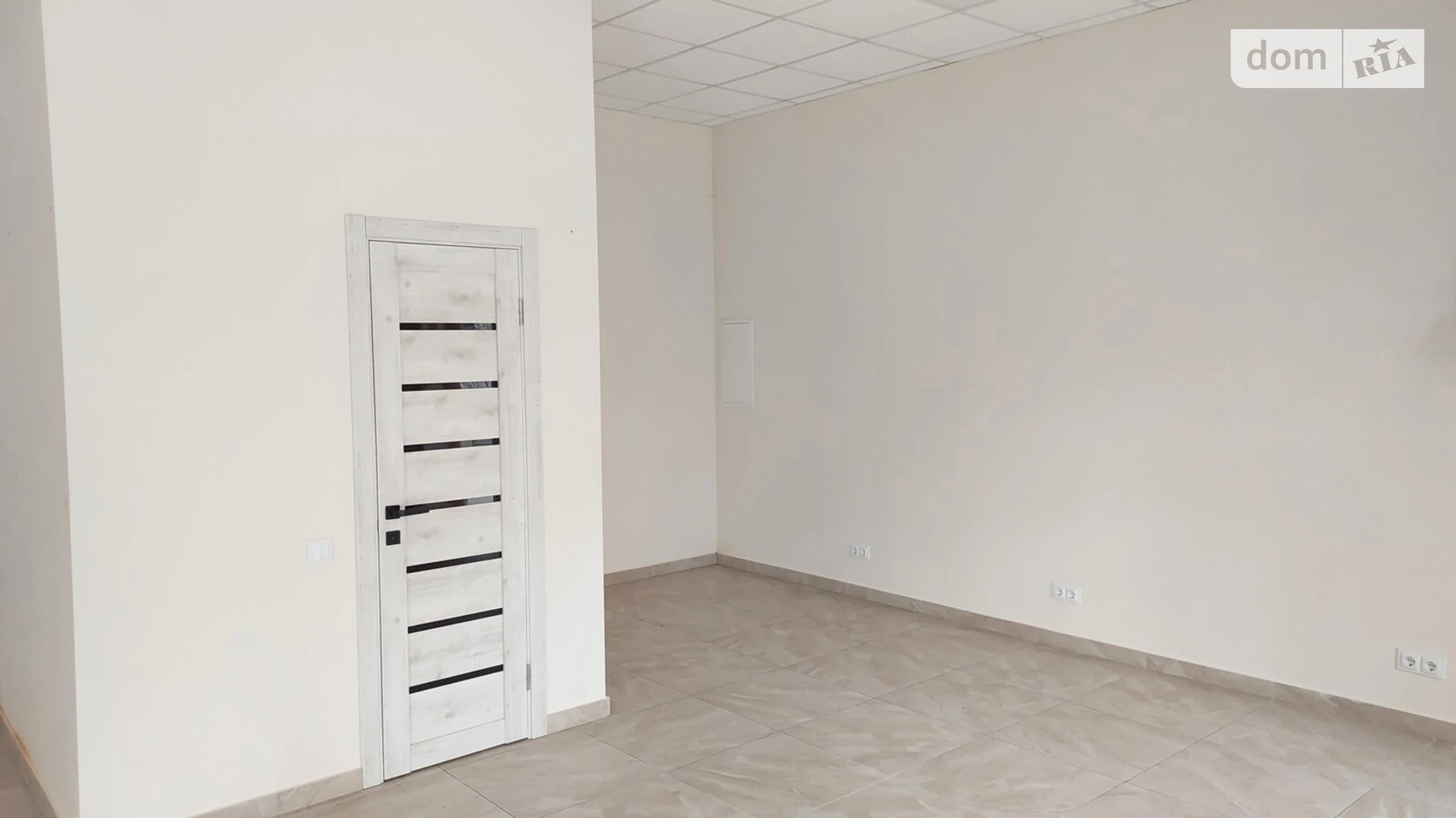 Продается офис 70 кв. м в бизнес-центре, цена: 145000 $ - фото 2