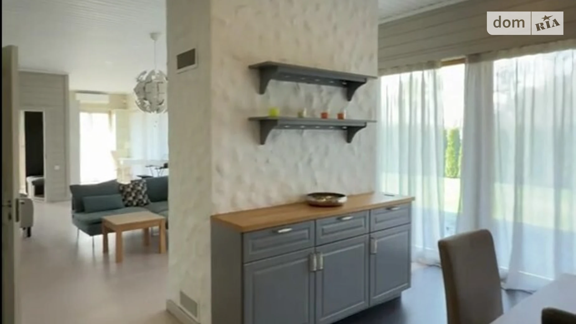 Продается одноэтажный дом 240 кв. м с мебелью, цена: 350000 € - фото 4