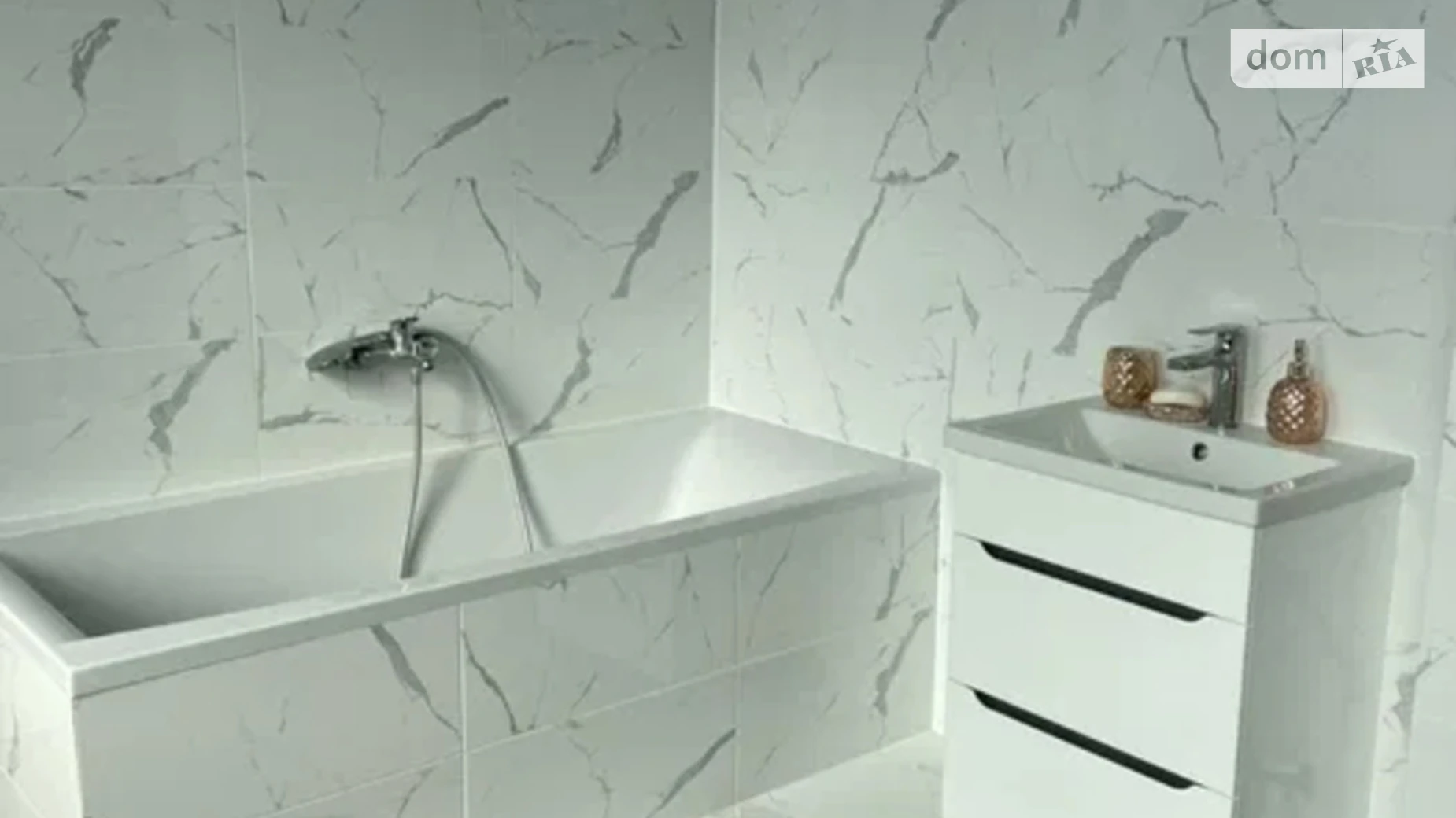 Продается дом на 2 этажа 240 кв. м с участком, цена: 249000 $ - фото 5