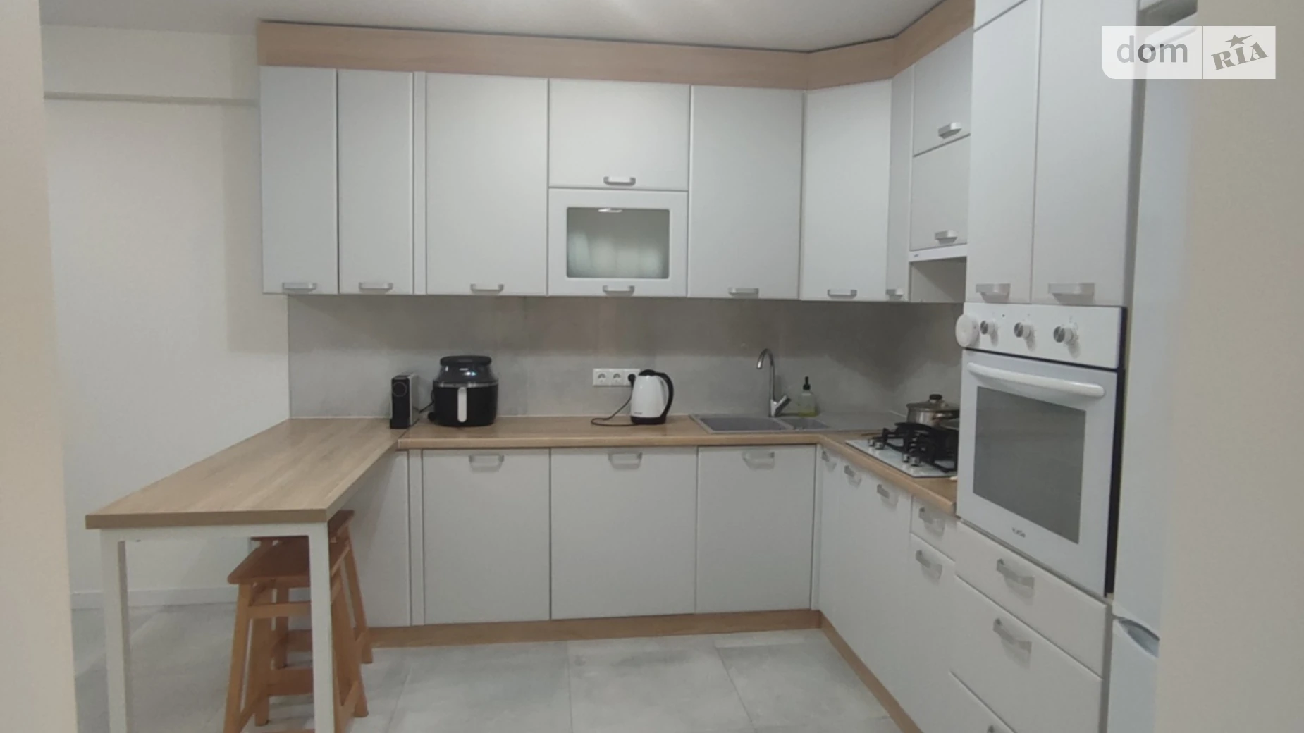 Продается 2-комнатная квартира 70.3 кв. м в Львове, ул. Зеленая, 204Б - фото 3