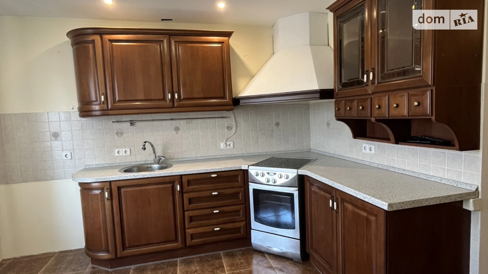 Продається 2-кімнатна квартира 66.9 кв. м у Києві, цена: 89500 $ - фото 2