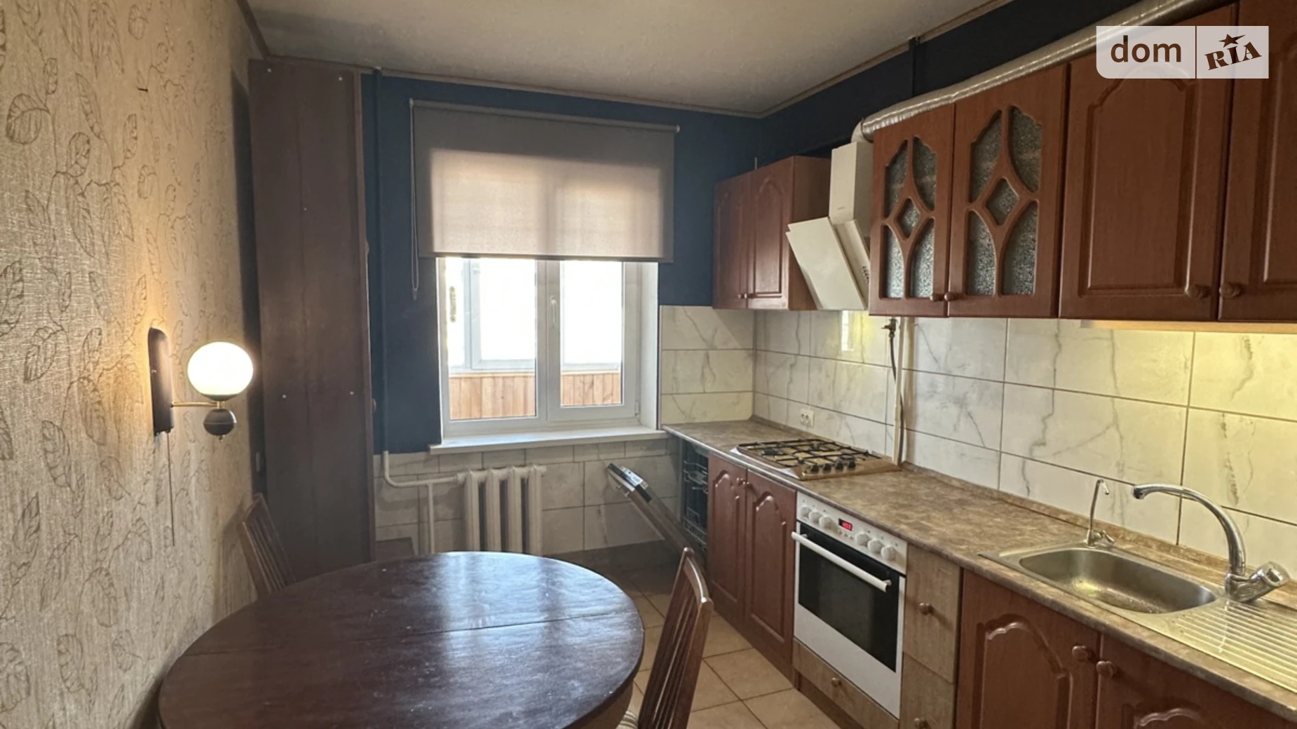 Продается 3-комнатная квартира 66 кв. м в Ровно, ул. Грушевского Академика - фото 2