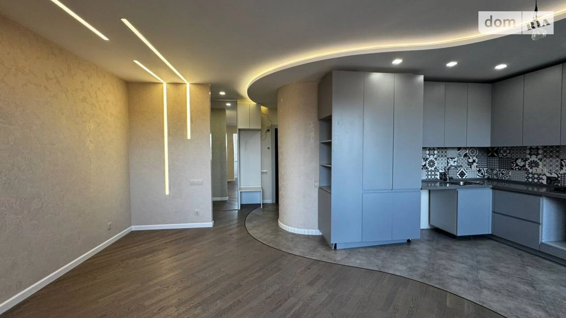 Продается 1-комнатная квартира 63.3 кв. м в Ворзеле, ул. Кленовая - фото 2