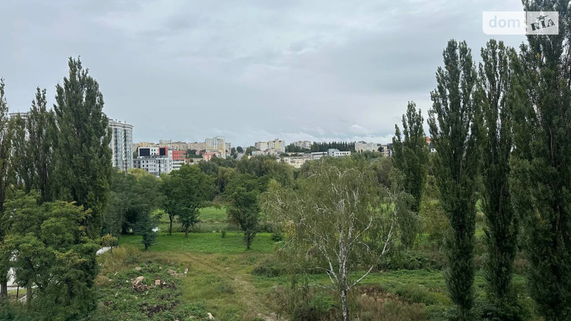 Продается 3-комнатная квартира 96 кв. м в Хмельницком, ул. Прибугская, 5/1 - фото 2