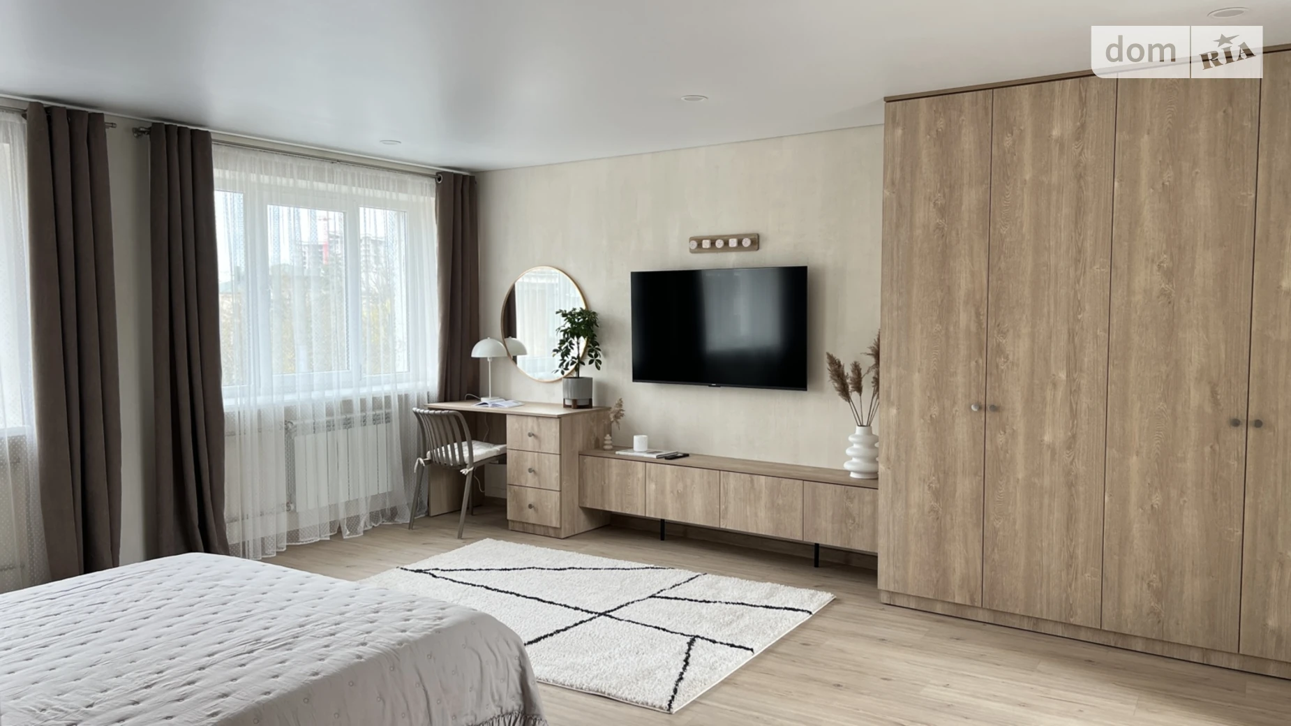 1-комнатная квартира 73 кв. м в Тернополе, ул. Старый Рынок, 1 - фото 3