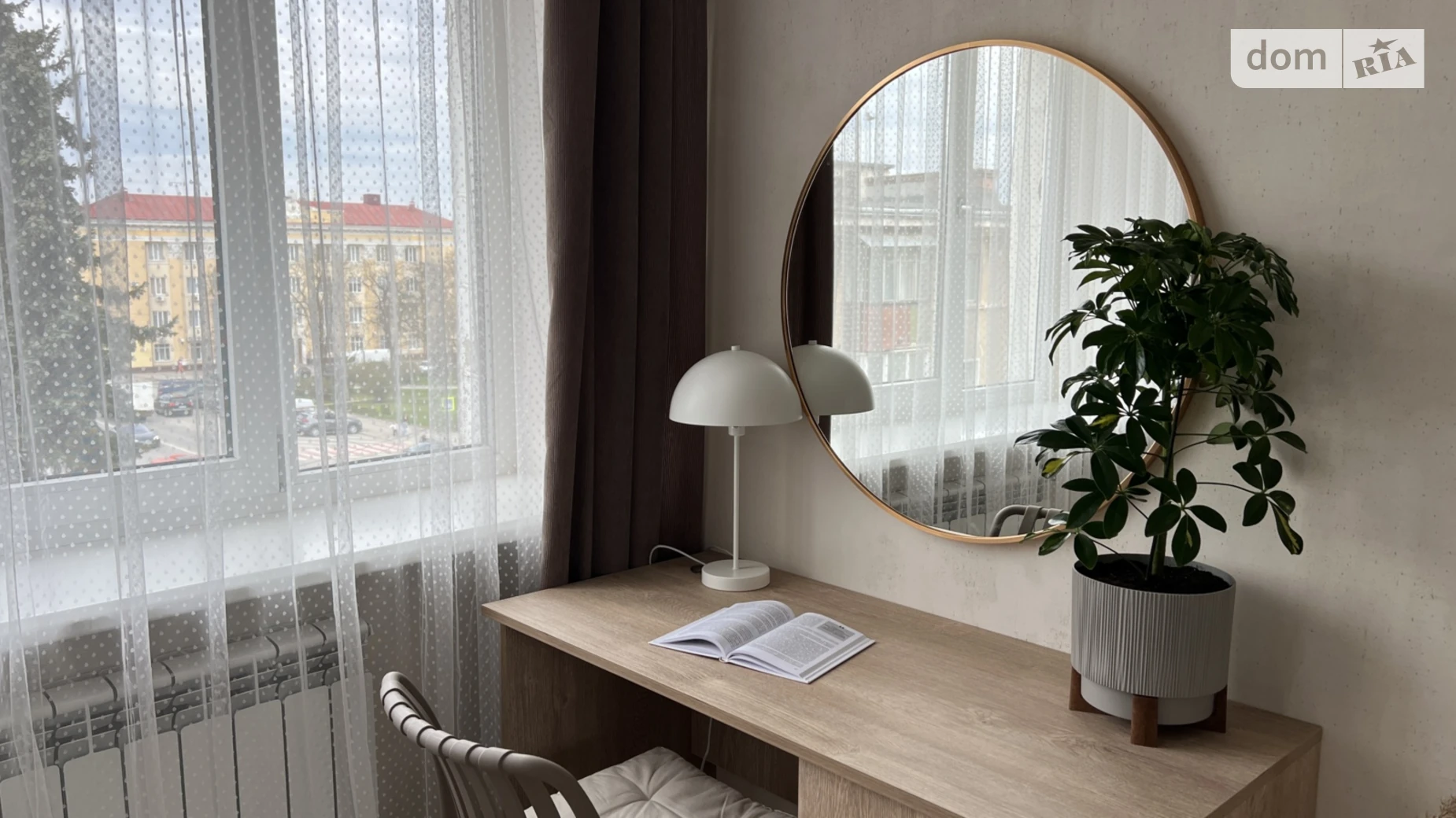 1-комнатная квартира 73 кв. м в Тернополе, ул. Старый Рынок, 1 - фото 4