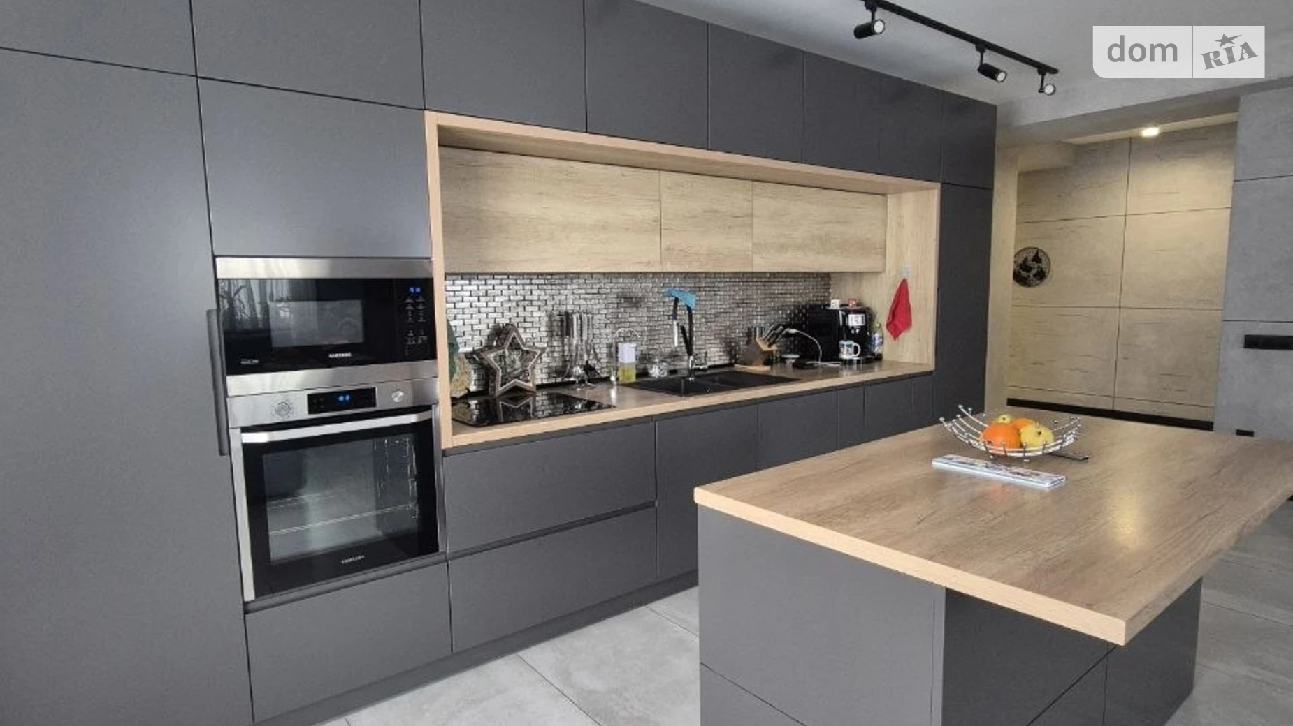 Продается 6-комнатная квартира 180.6 кв. м в Буче, пер. Тихого, 4 корпус 4 - фото 2