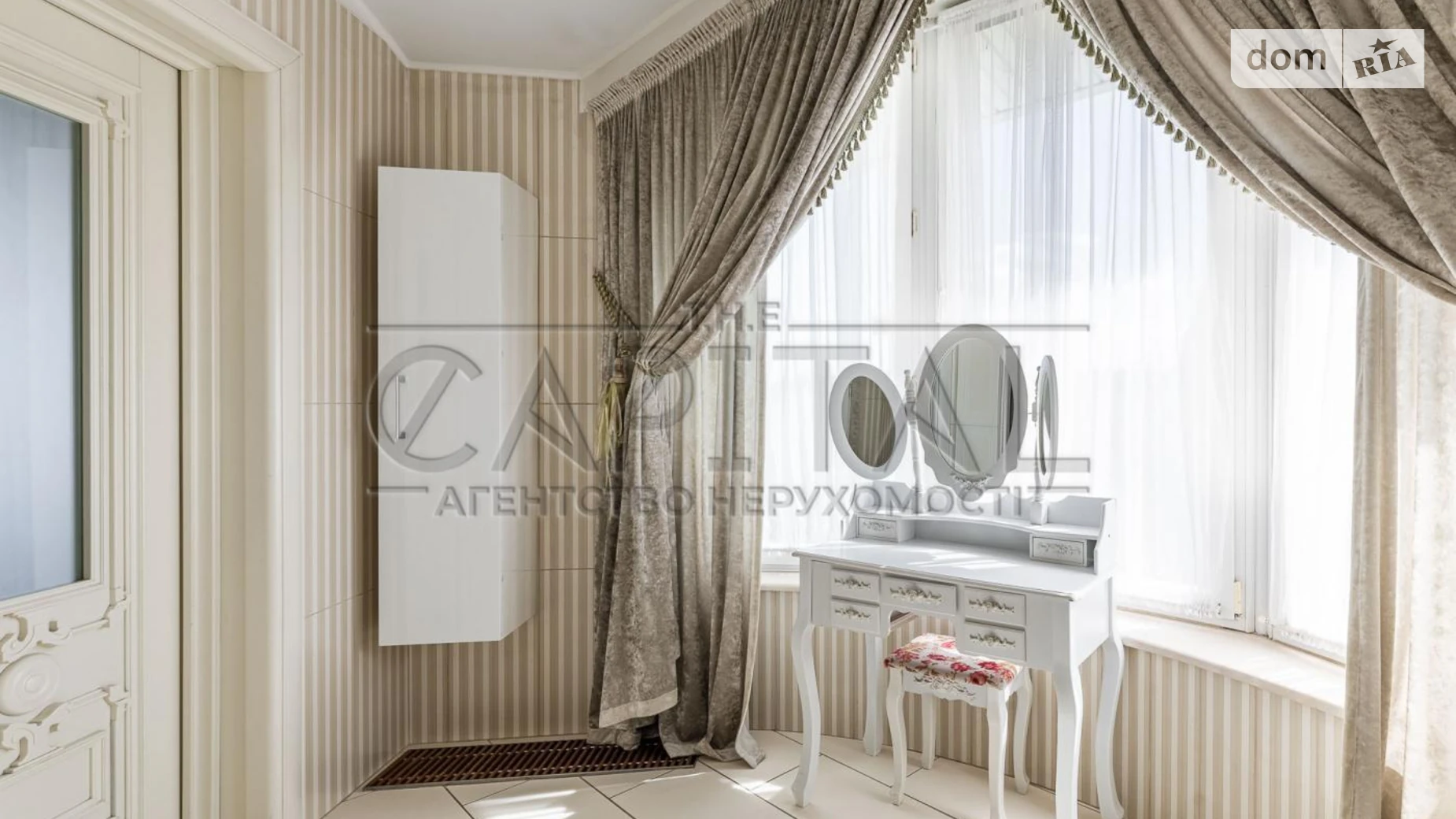 Сдается в аренду дом на 3 этажа 900 кв. м с гаражом, цена: 15000 $ - фото 5