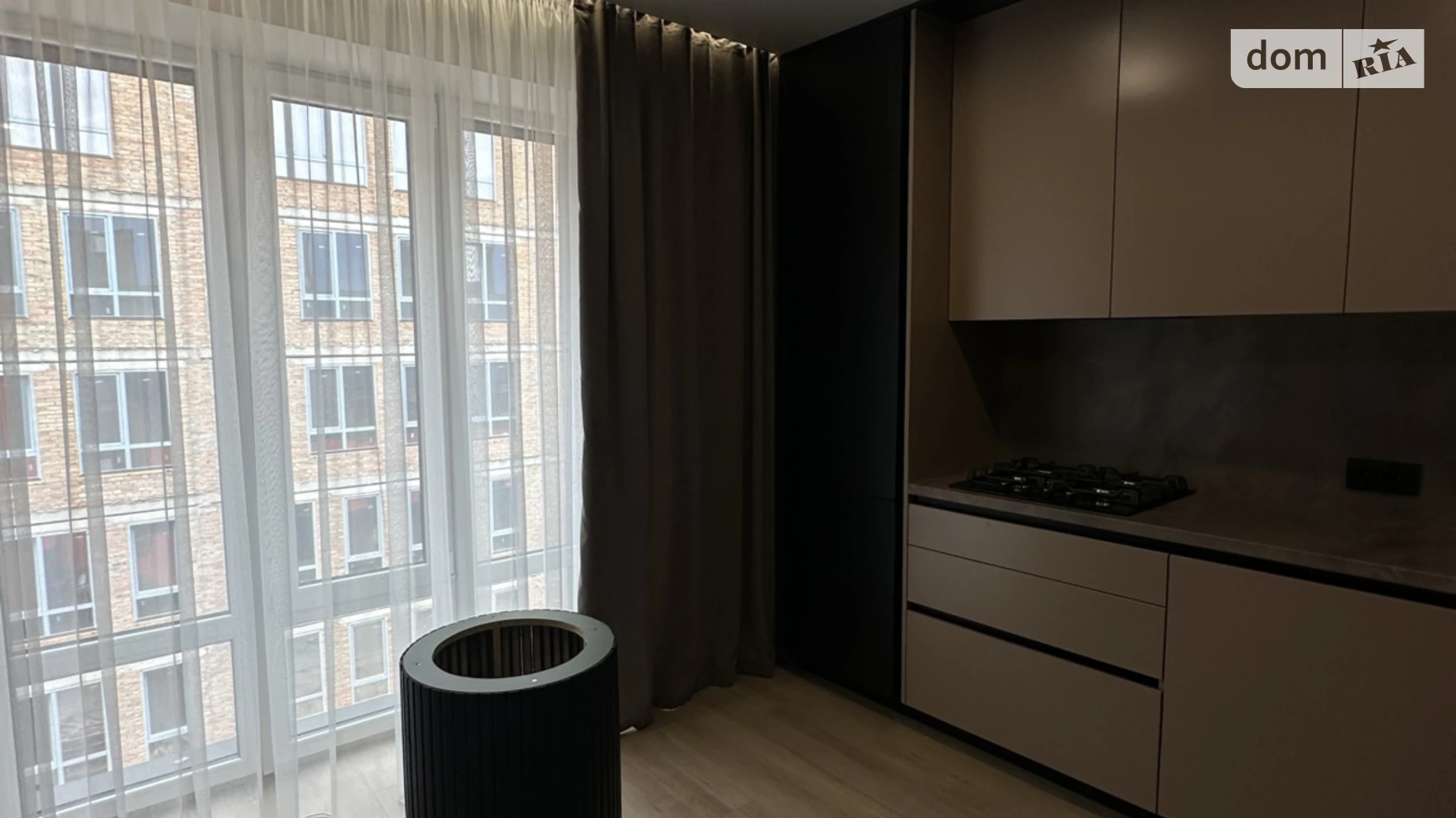 Продается 1-комнатная квартира 72 кв. м в Бармаках, ул. Единства, 9 - фото 2