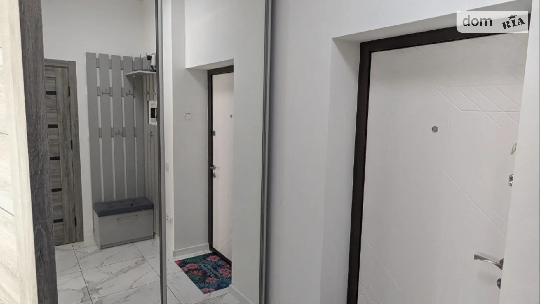 Сдается в аренду 1-комнатная квартира 28 кв. м в Ровно, ул. Соборная, 364В - фото 2